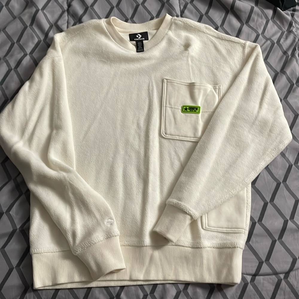 XS white converse sweater